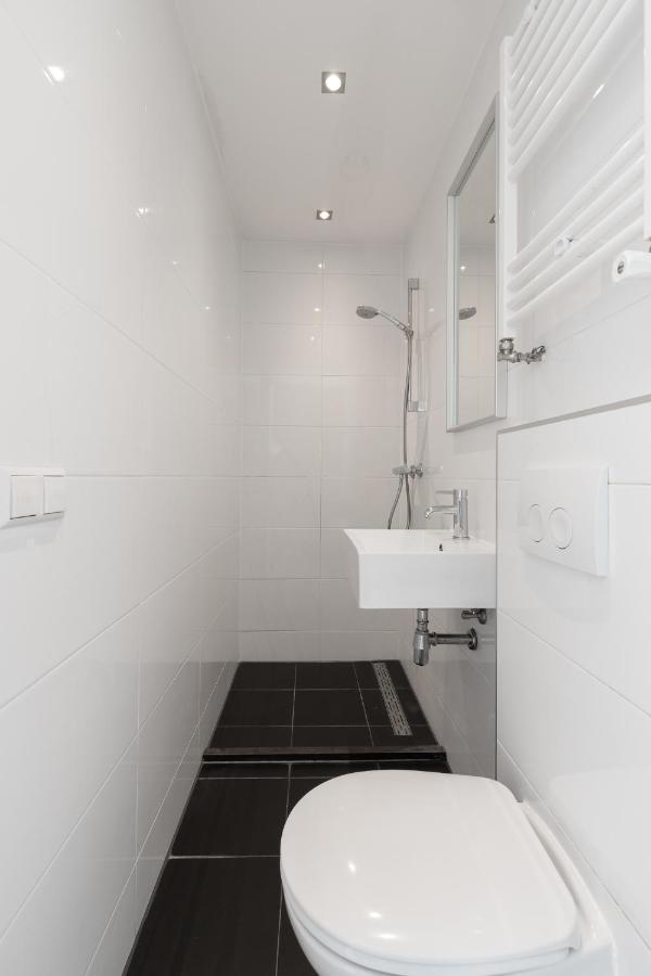 City Center Apartment For A Group Of 4 In Amsterdam - Apt 2 Luaran gambar
